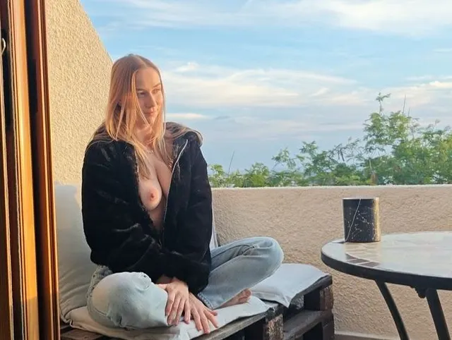 Zeige dem Nachbar meine Lust am Balkon