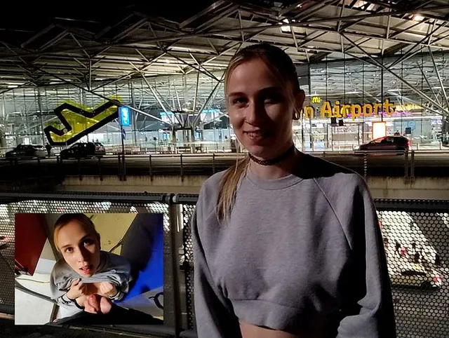 Dreist am Flughafen gefickt: Spermawalk inklusive